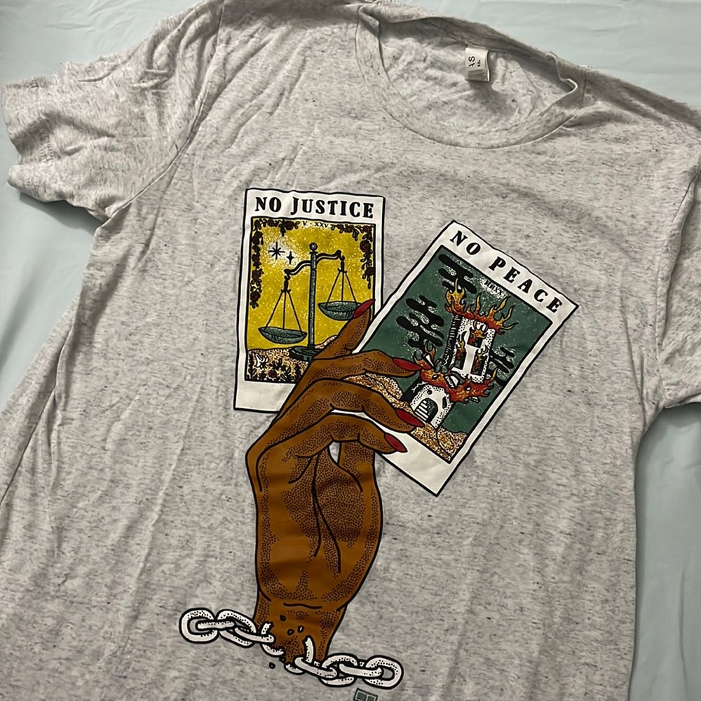 Tarot justice T-shirt